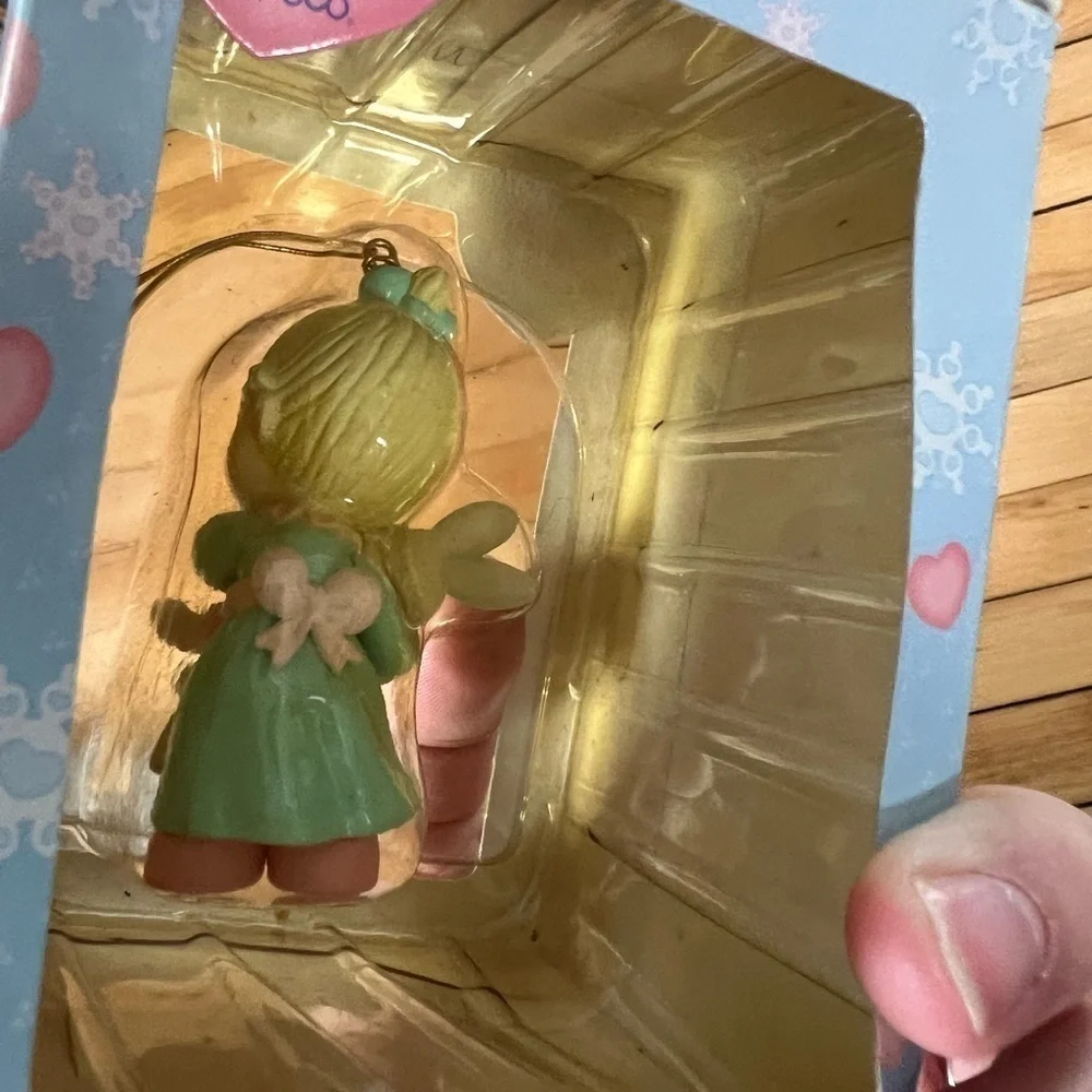 Precious Moments‎ Winter Wonderland Christmas Ornament vintage 1997